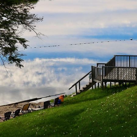 Sunny Point Resort Otter Lake المظهر الخارجي الصورة