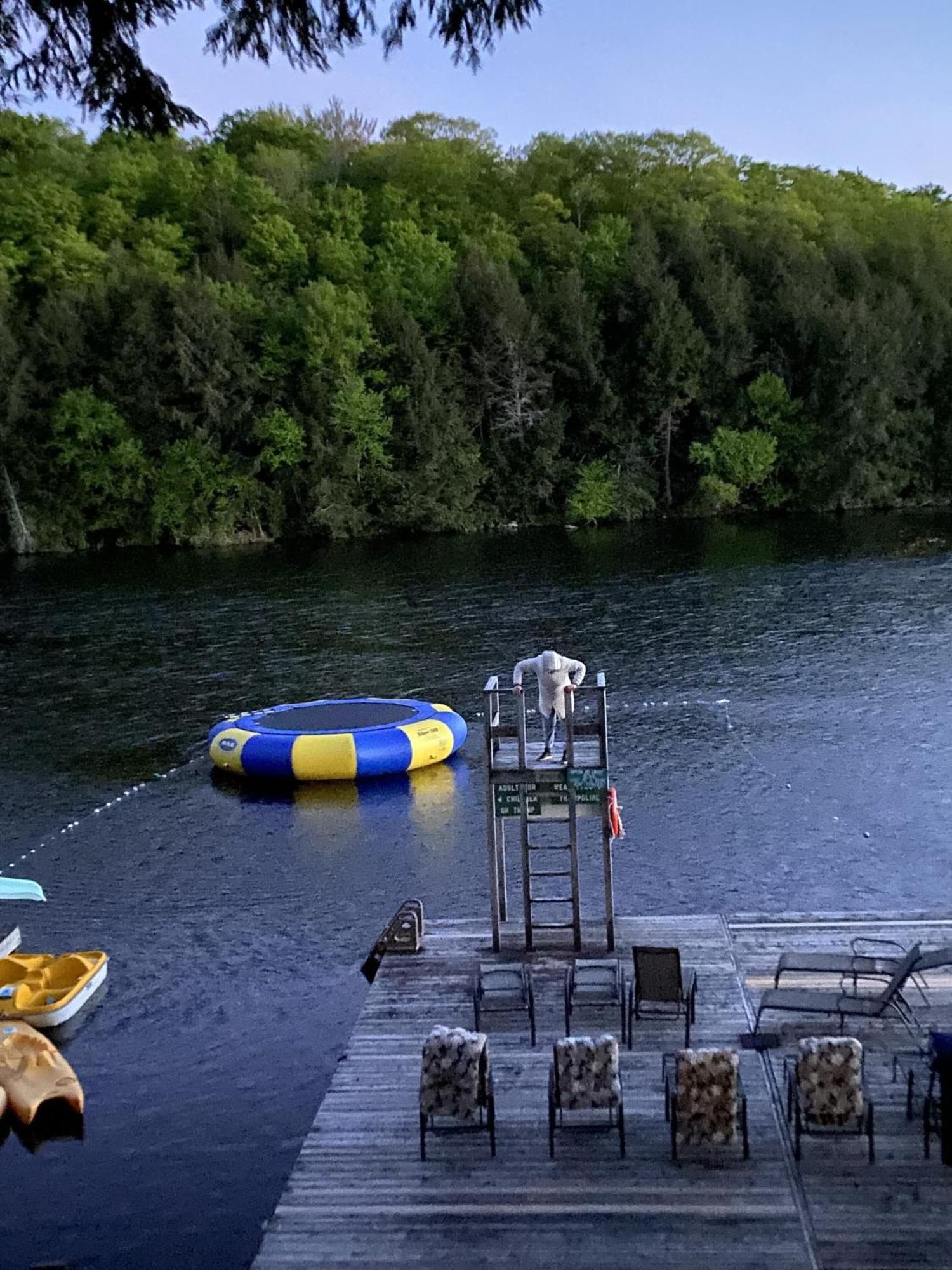 Sunny Point Resort Otter Lake المظهر الخارجي الصورة